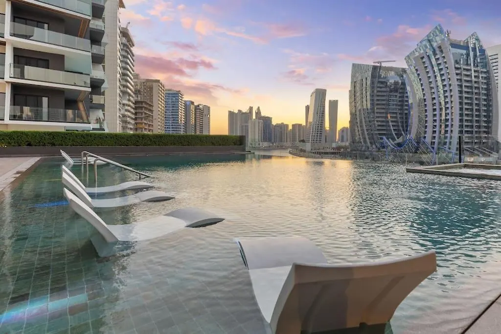 Waves - Fully Equipped Studio For A Perfect Stay In Dubai