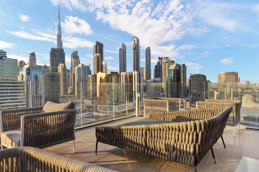 Waves - Fully Equipped Studio For A Perfect Stay In Dubai Apartment