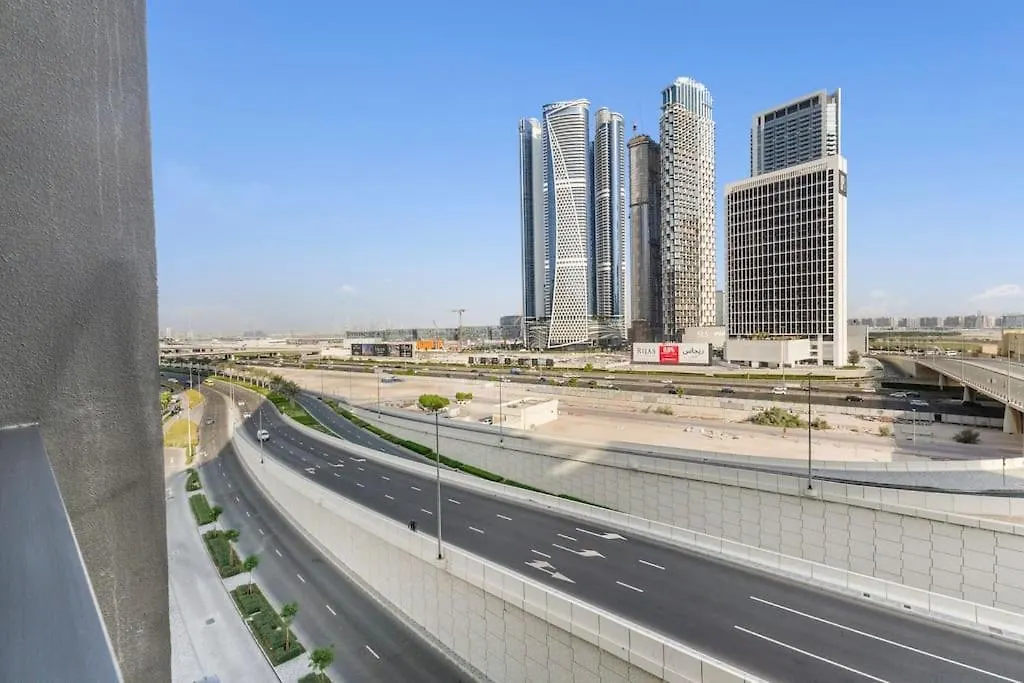 Waves - Fully Equipped Studio For A Perfect Stay In Dubai United Arab Emirates