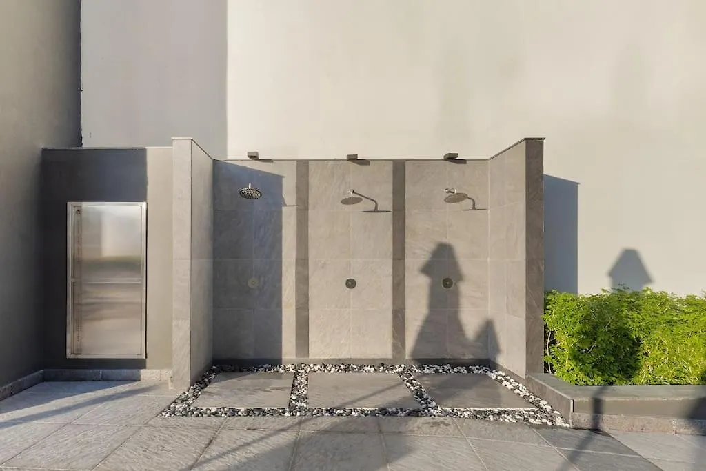 Waves - Fully Equipped Studio For A Perfect Stay In Dubai 0*,  United Arab Emirates