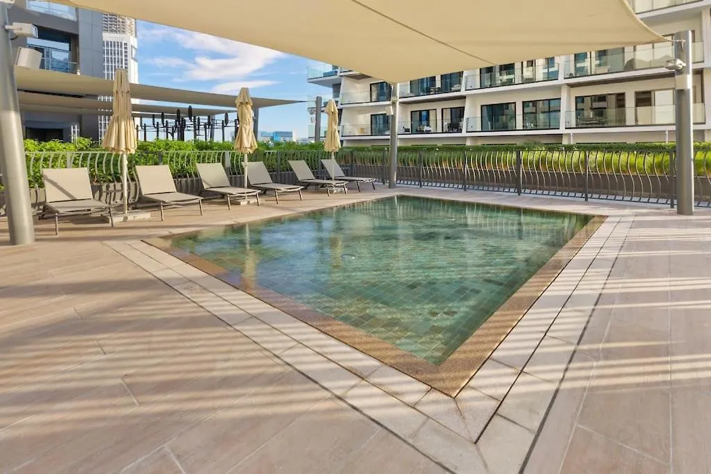 Waves - Fully Equipped Studio For A Perfect Stay In Dubai